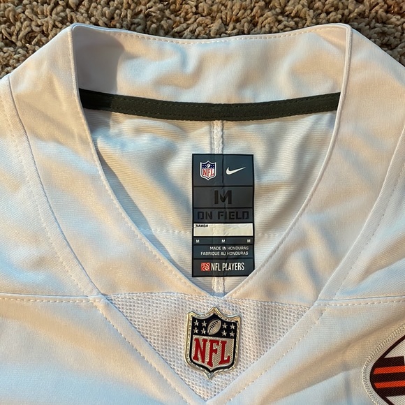 NFL Nike Baker Mayfield Jersey, White, Medium - Picture 2 of 4
